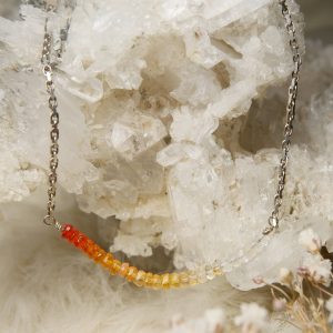 handgemaakte vuuropaal ketting in zilver