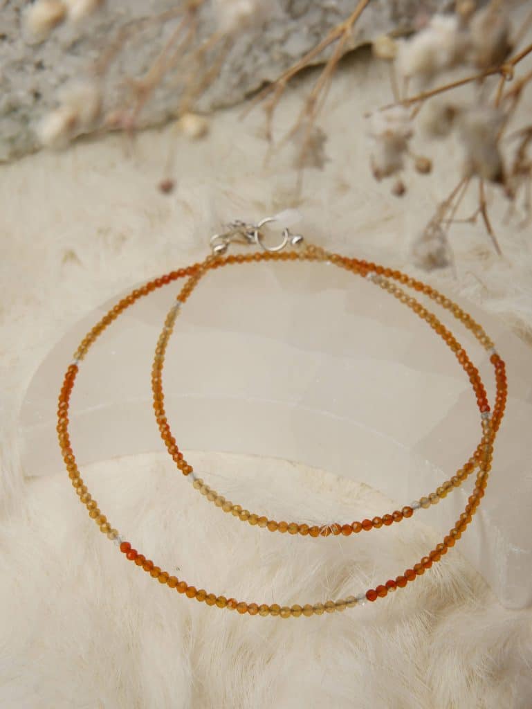 handgemaakte carneool ketting met ombre effect zilver
