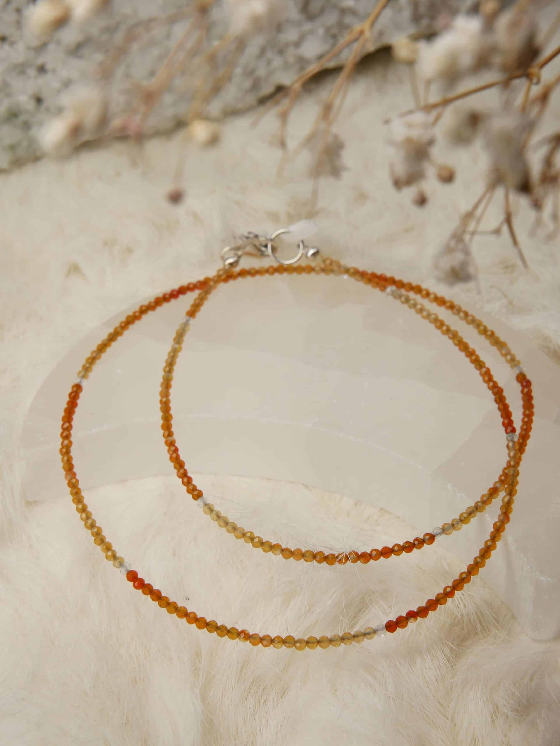 handgemaakte carneool ketting met ombre effect zilver