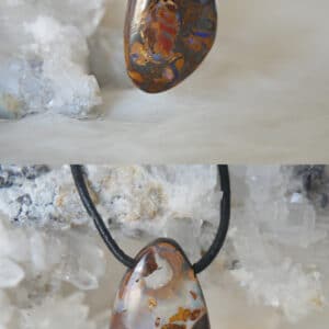 Dubbelzijdige boulder opaal hanger uit australie